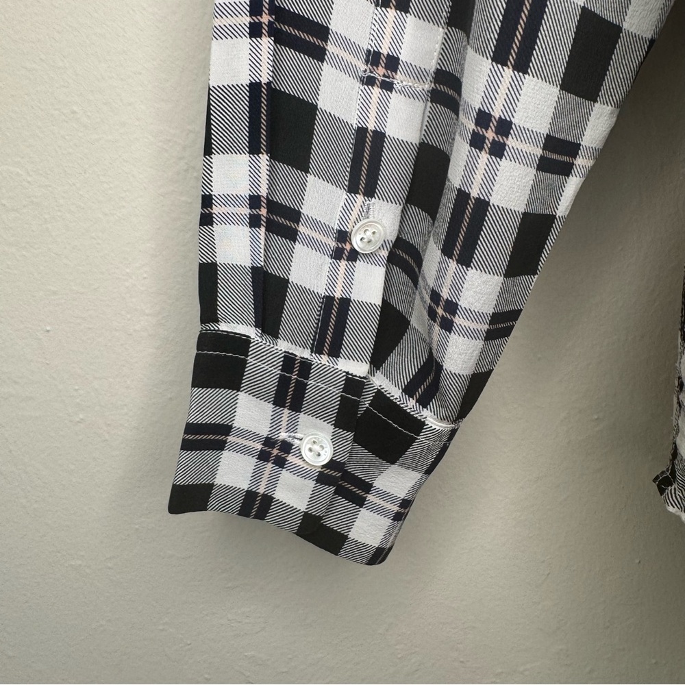 EQUIPMENT Femme Signature 100% Silk Plaid Blouse Button Front Gray Size Large - Picture 11 of 16